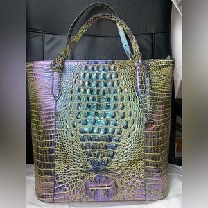 NWT Brahmin Abigail Illuminate Melbourne Handbag zip top Tote Metallic